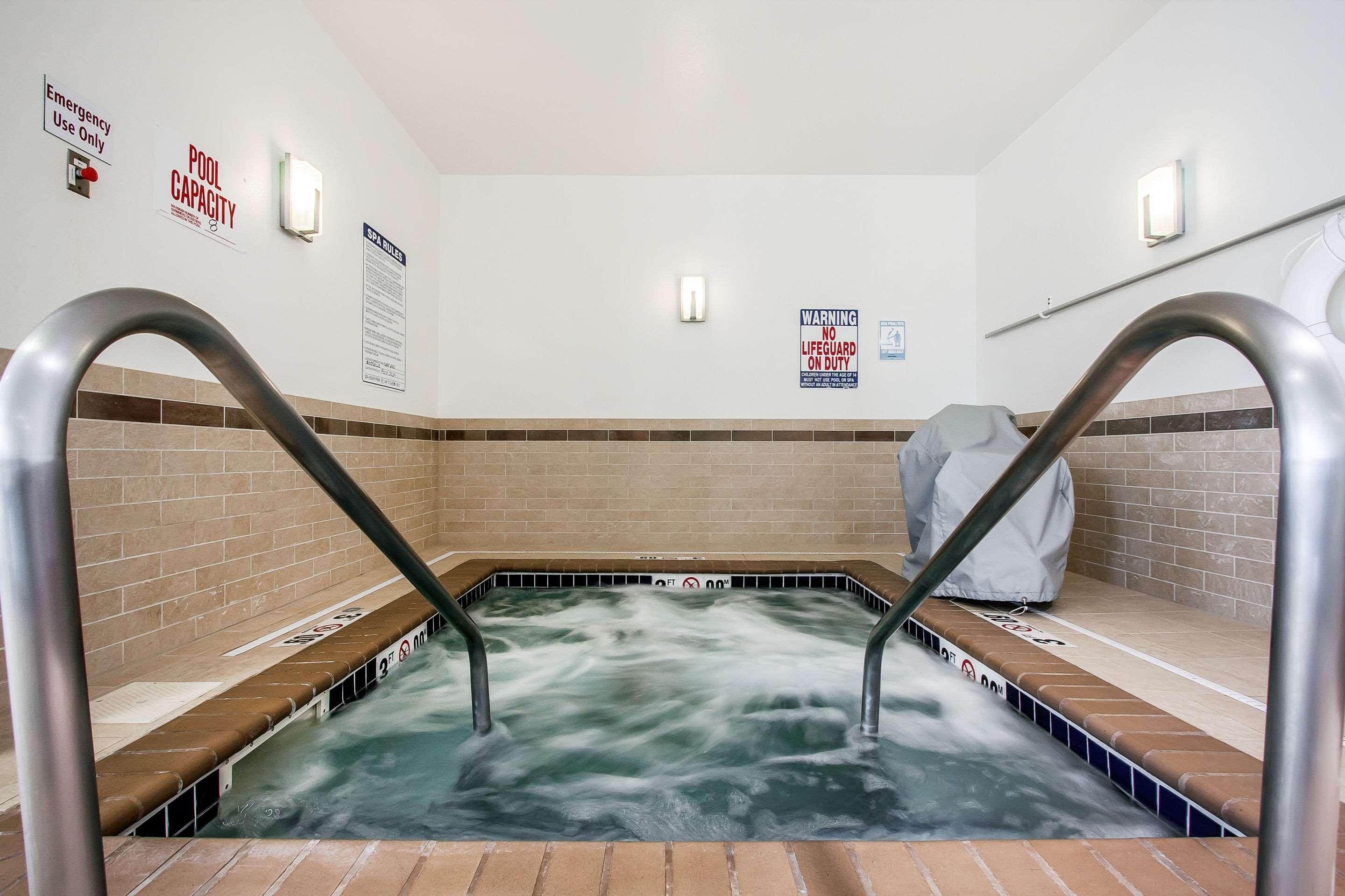 Sleep Inn & Suites Grand Forks Near Alerus Center Luaran gambar