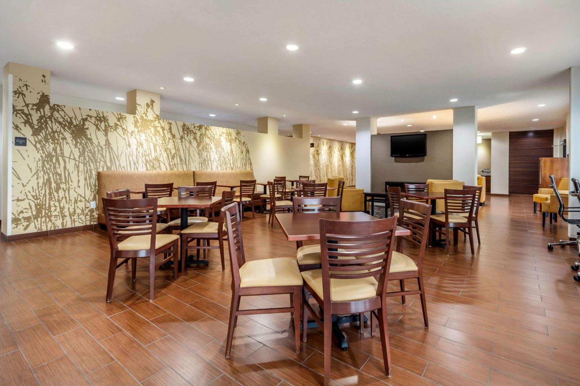 Sleep Inn & Suites Grand Forks Near Alerus Center Luaran gambar